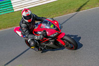 PJM-Wedding-Photography;enduro-digital-images;event-digital-images;eventdigitalimages;mallory-park;mallory-park-photographs;mallory-park-trackday;mallory-park-trackday-photographs;no-limits-trackdays;peter-wileman-photography;racing-digital-images;trackday-digital-images;trackday-photos